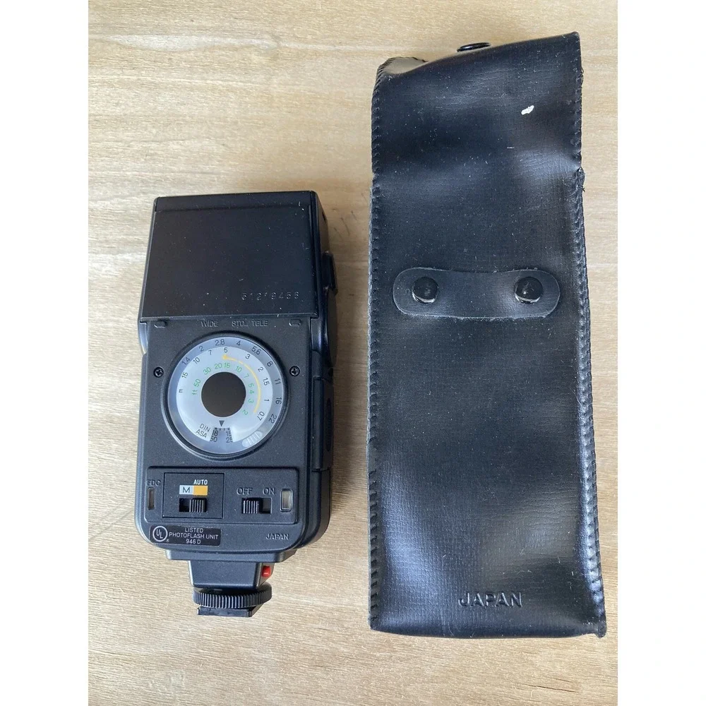 Vintage Minolta 128 Flash With Case An Lens